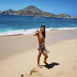 Meet your Posher, Chloe